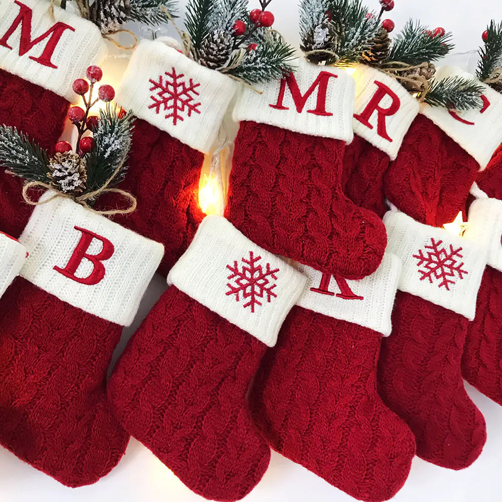 Chaussettes de Noël Tricotées à Lettres