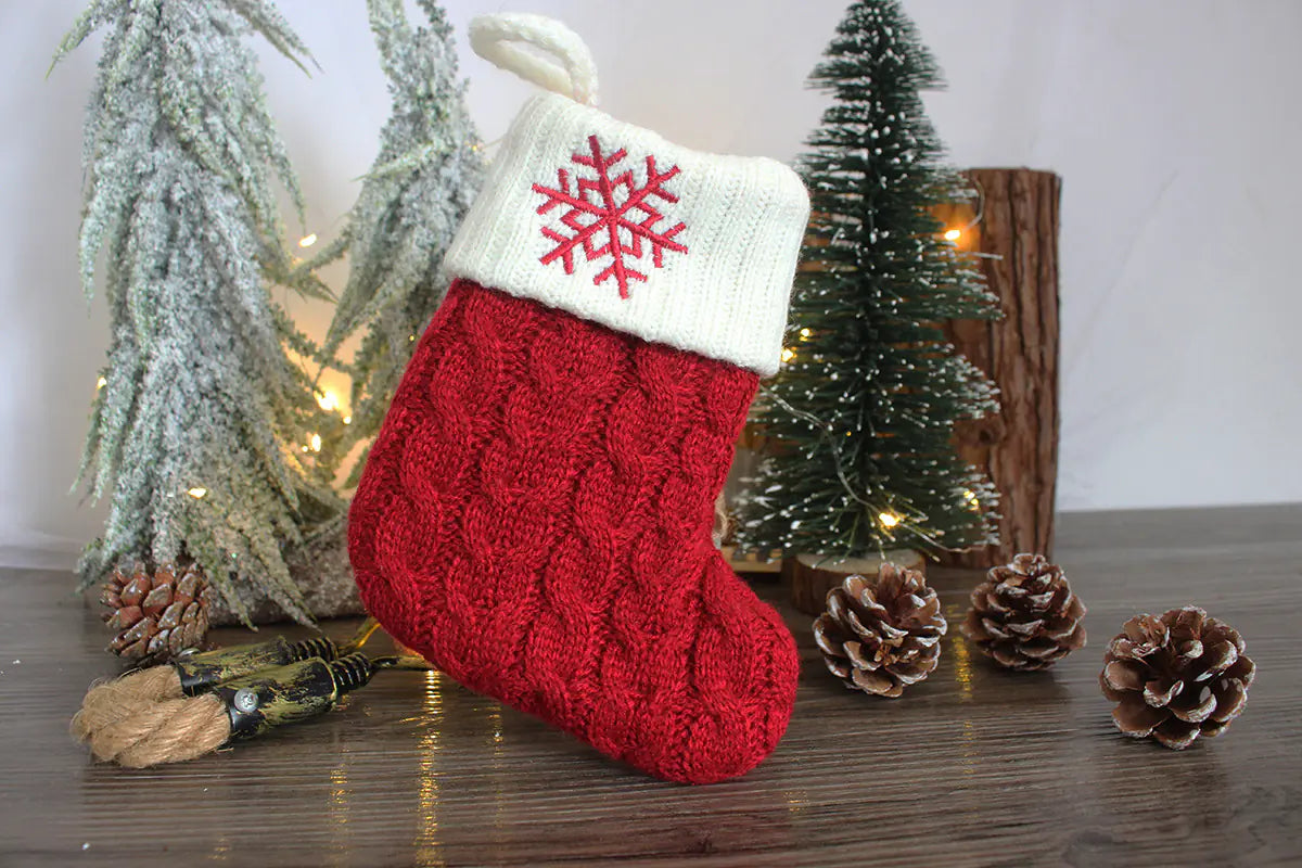 Chaussettes de Noël Tricotées à Lettres