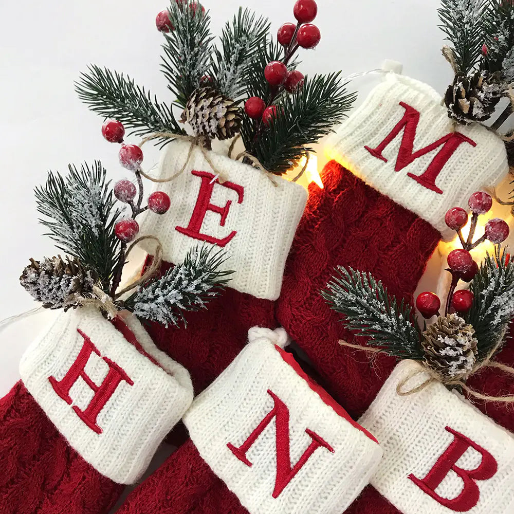 Chaussettes de Noël Tricotées à Lettres