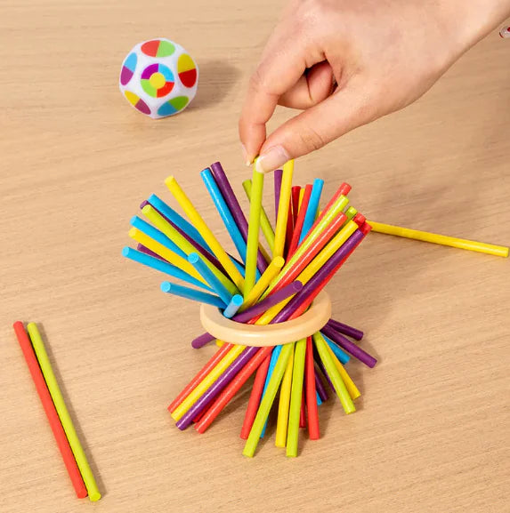 Jeu d'équilibre de la tour en bâtons de bois