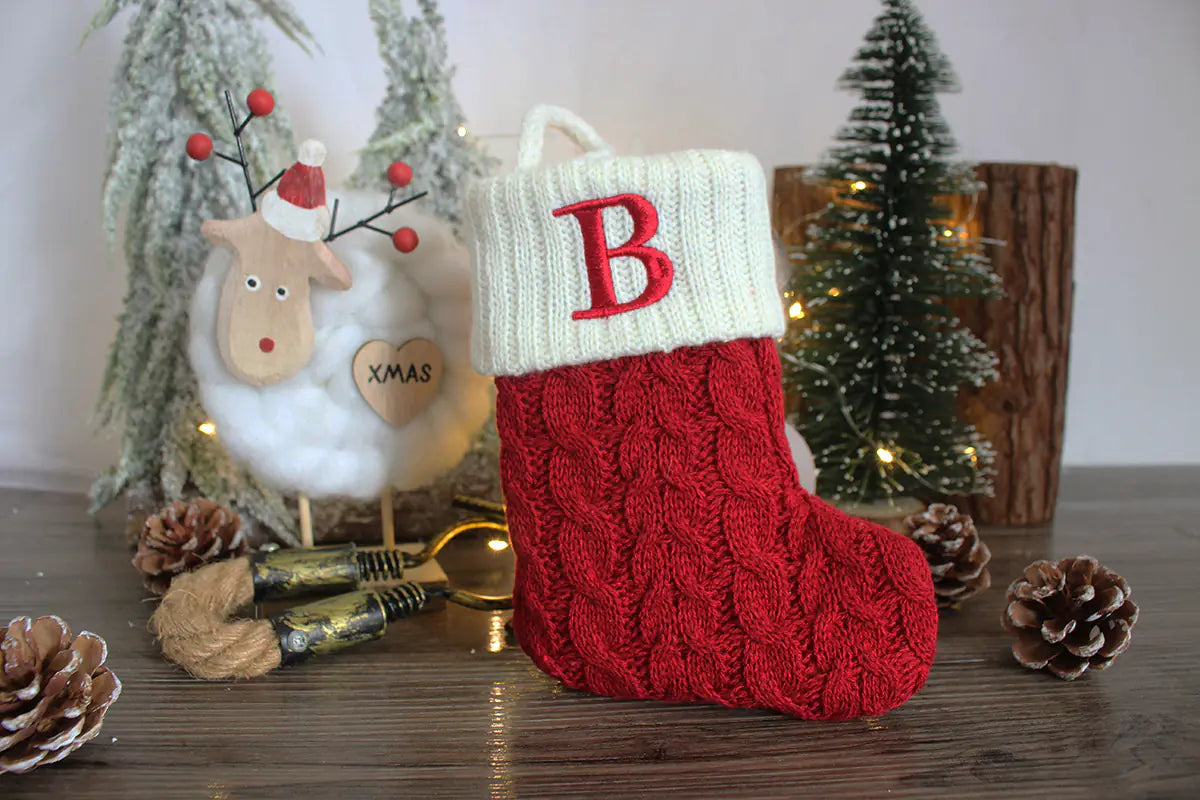 Chaussettes de Noël Tricotées à Lettres